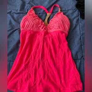 Lululemon top